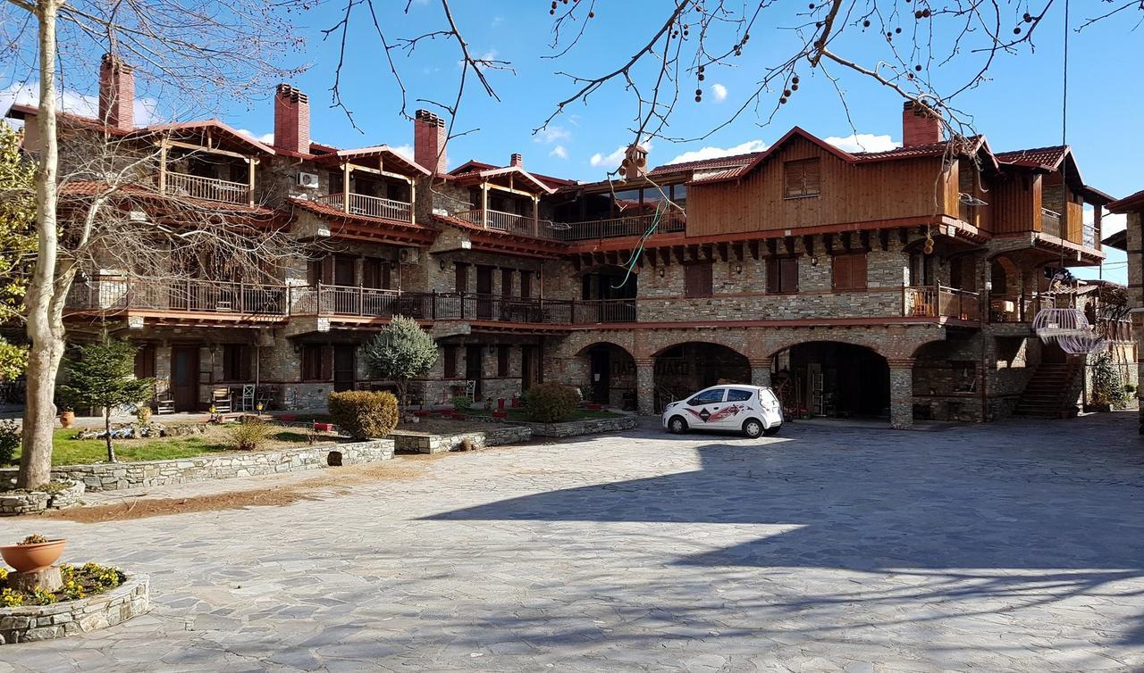 Hotel Παραδοσιακο Káto Loutrákion Eksteriør bilde